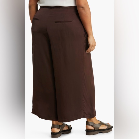 Vince Ankle Length Chocolate Wide-Leg Pants - Picture 3 of 9